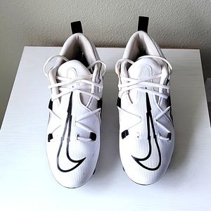 Nike Alpha Menance White Black Mens Football Cleats Size 11.5